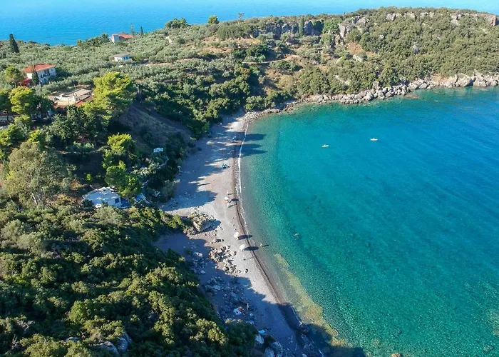 Paradeisos Кардамили