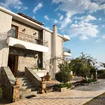 Paradeisos * Kardamyli
