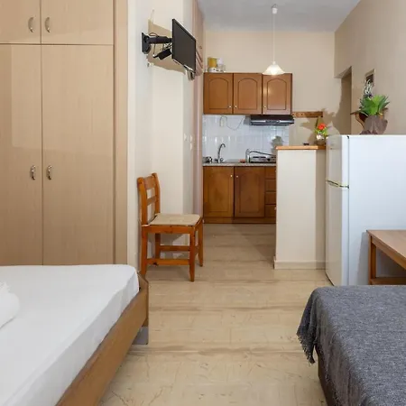 Paradeisos Apartment