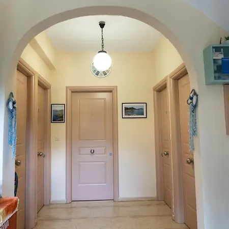 Paradeisos Apartment