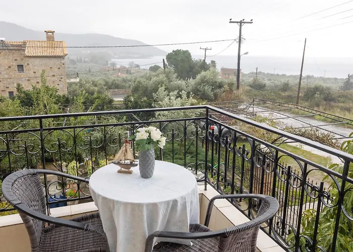 Paradeisos * Kardhamili