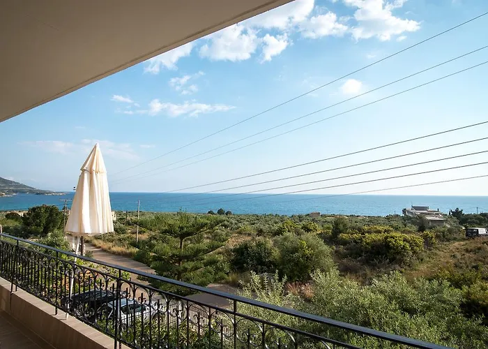 Paradeisos Kardhamili