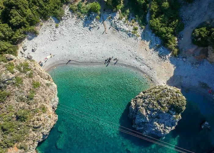 Paradeisos * Kardhamili